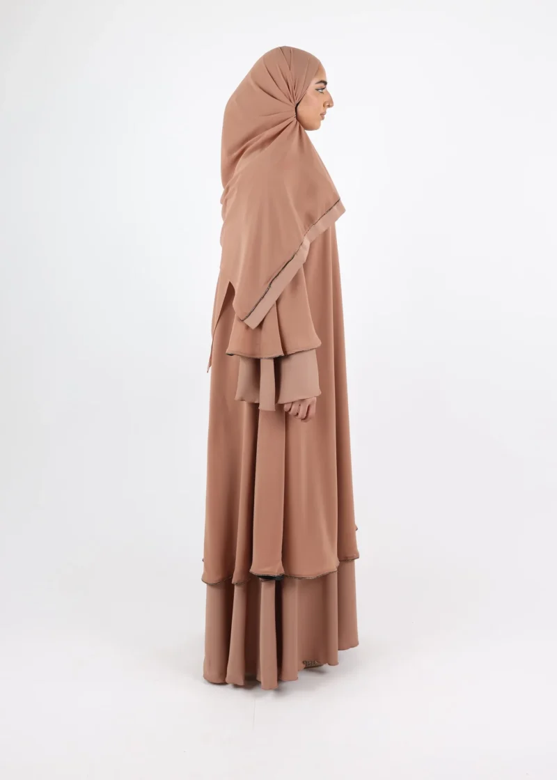 Alternative view of Abaya Tara - Camel