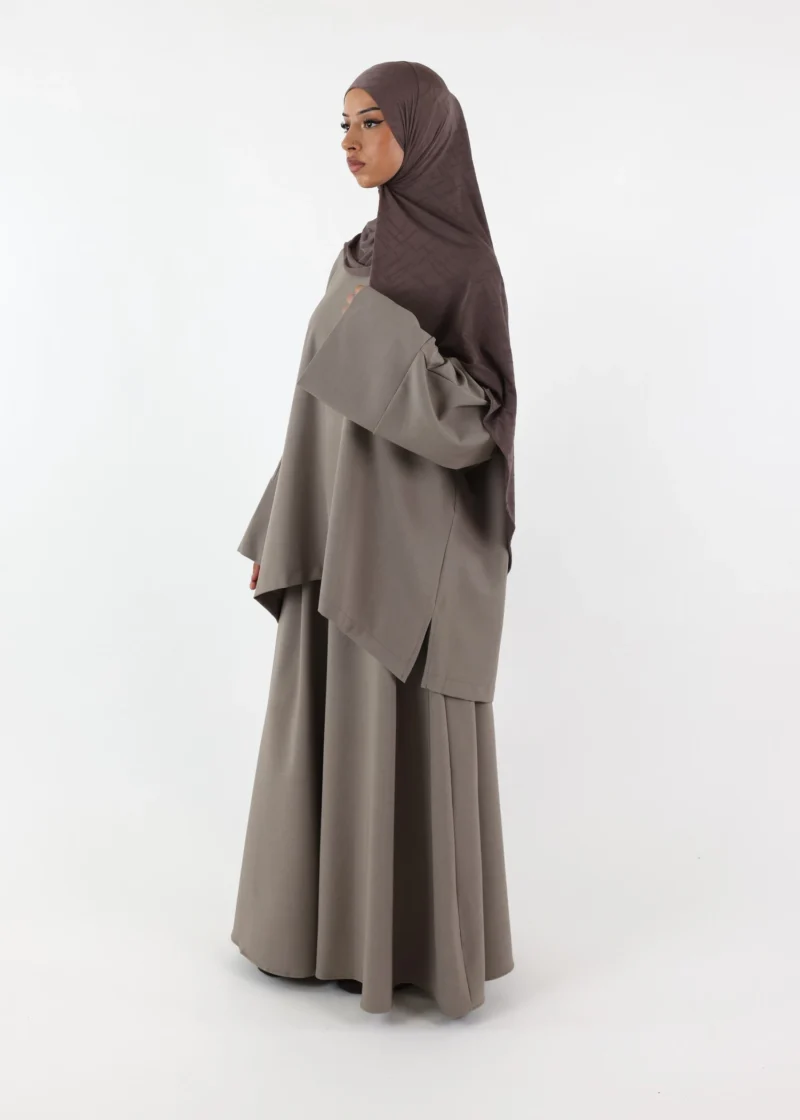 Alternative view of Hawa Skirt Set - Grey Taupe