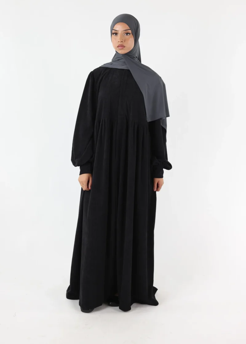 Alternative view of Abaya Mayssa – Warm Corduroy Abaya – Black
