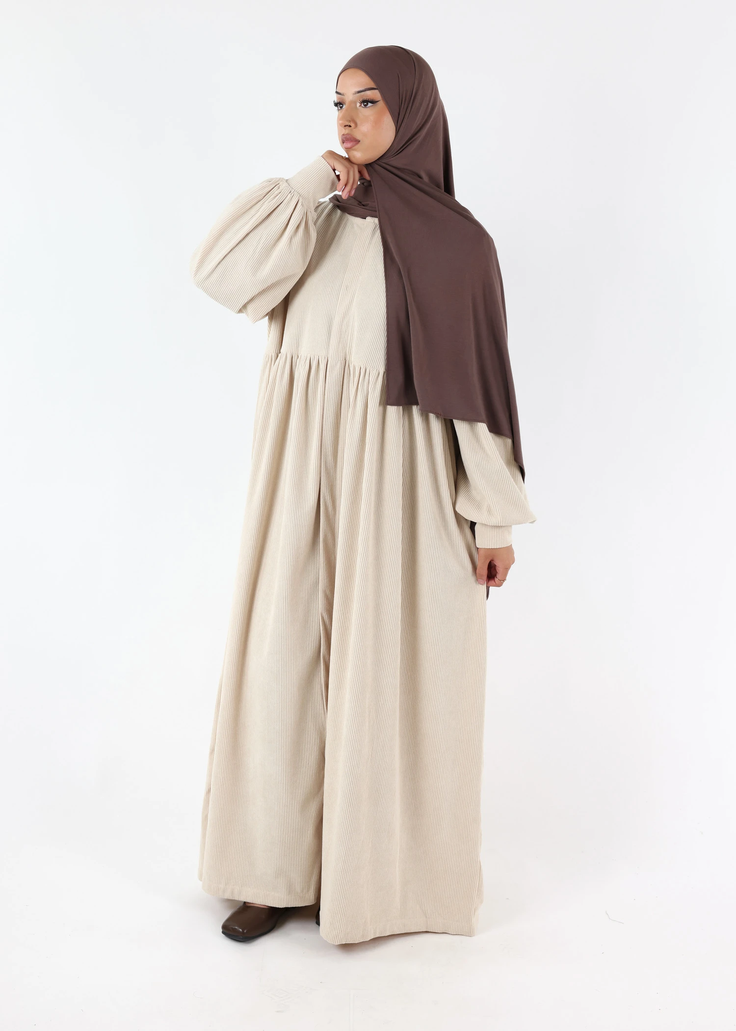 Abaya Mayssa – Warm Corduroy Abaya – Cream