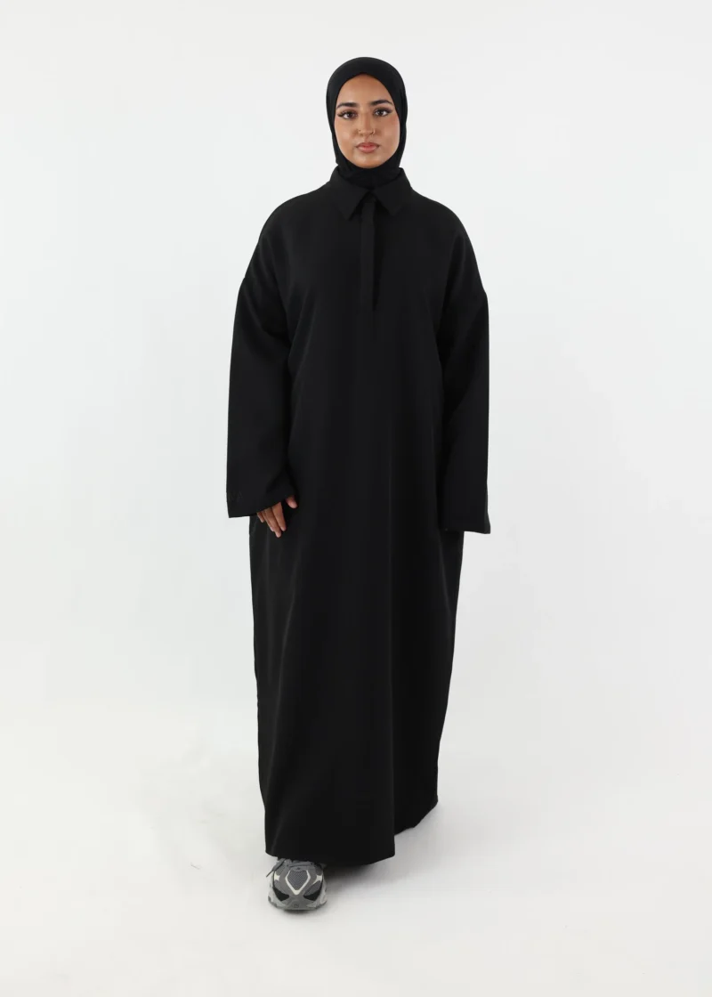 Warm Polo Abaya - Black - Image 3