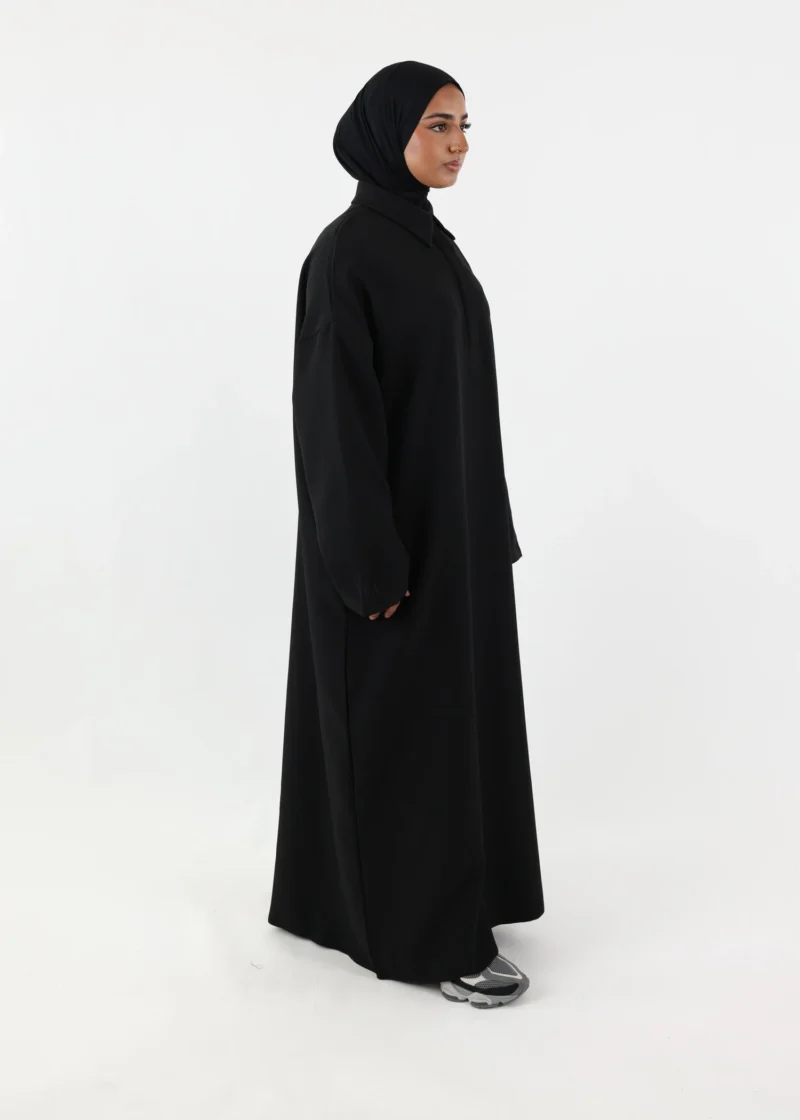 Warm Polo Abaya - Black - Image 4