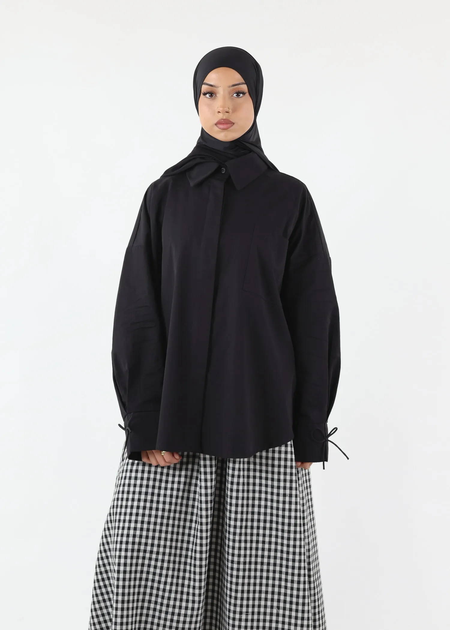 Modest Oversized Cotton Shirt – Black