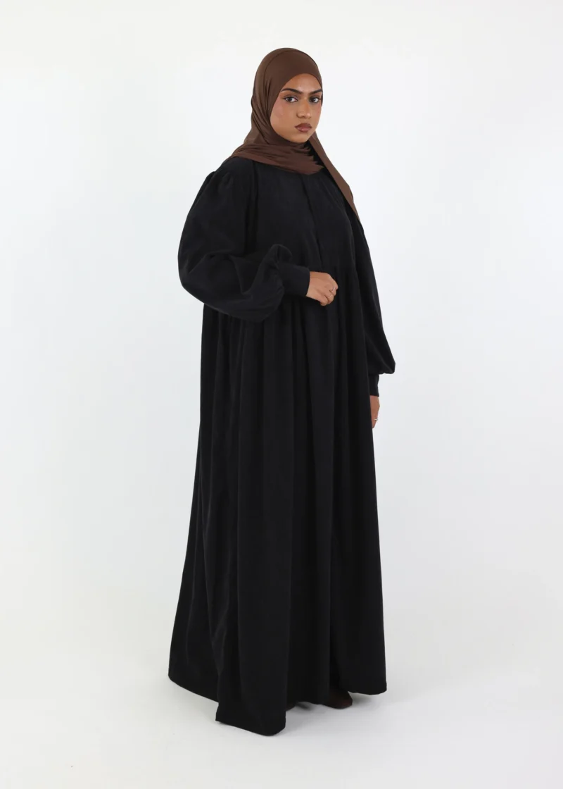 Alternative view of Abaya Mayssa – Warm Corduroy Abaya – Black