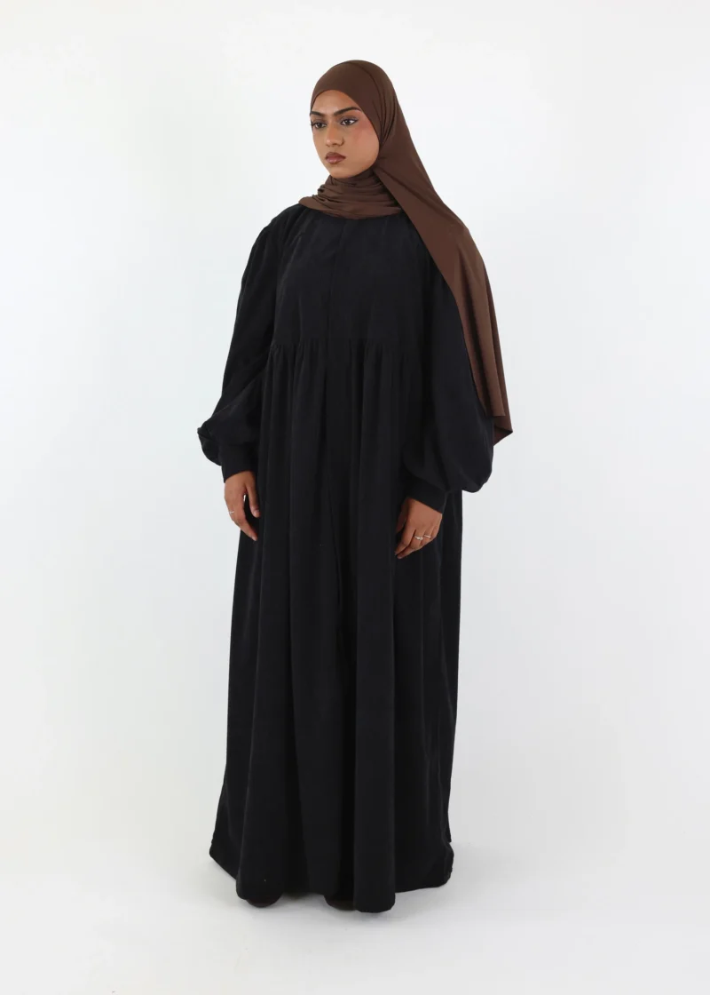 Abaya Mayssa – Warm Corduroy Abaya – Black - Image 3