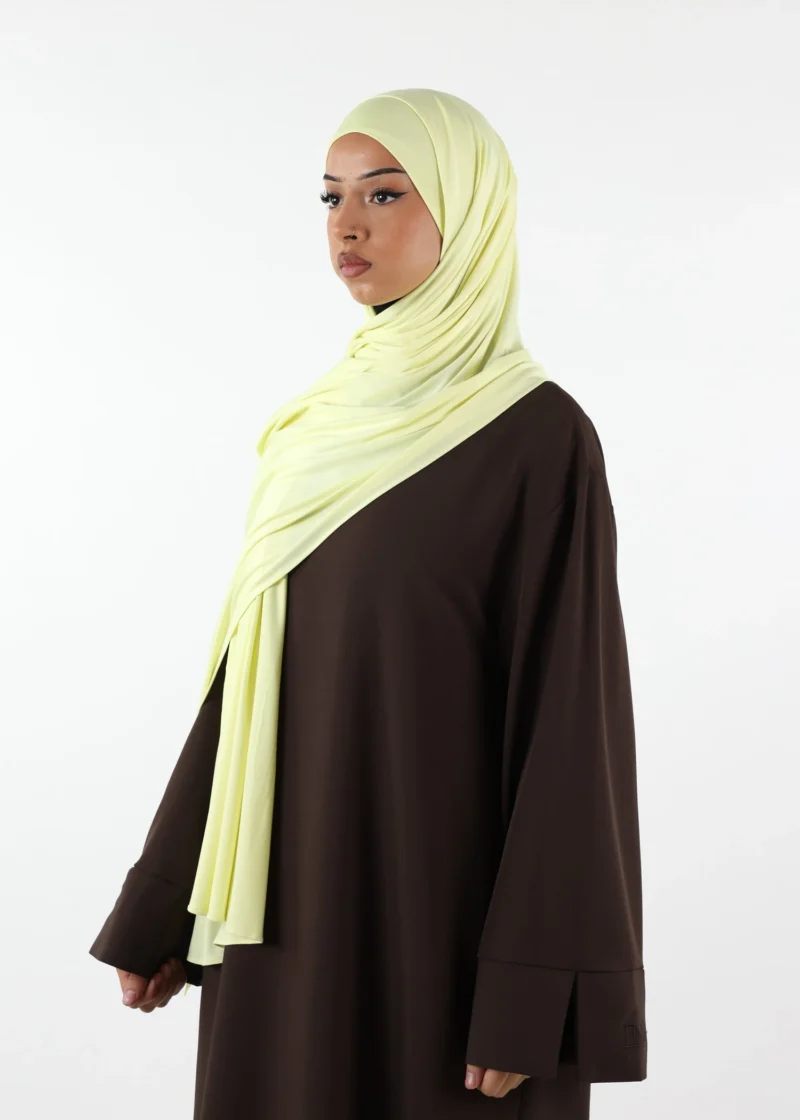 Jersey closed-cap underscarf - Soft Viscose - Butter Yellow - Image 4