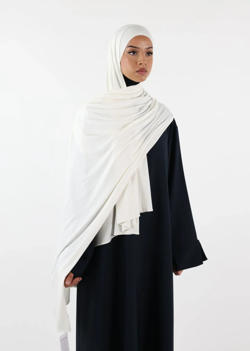 Alternative view of Jersey closed-cap underscarf - Soft Viscose - Off White