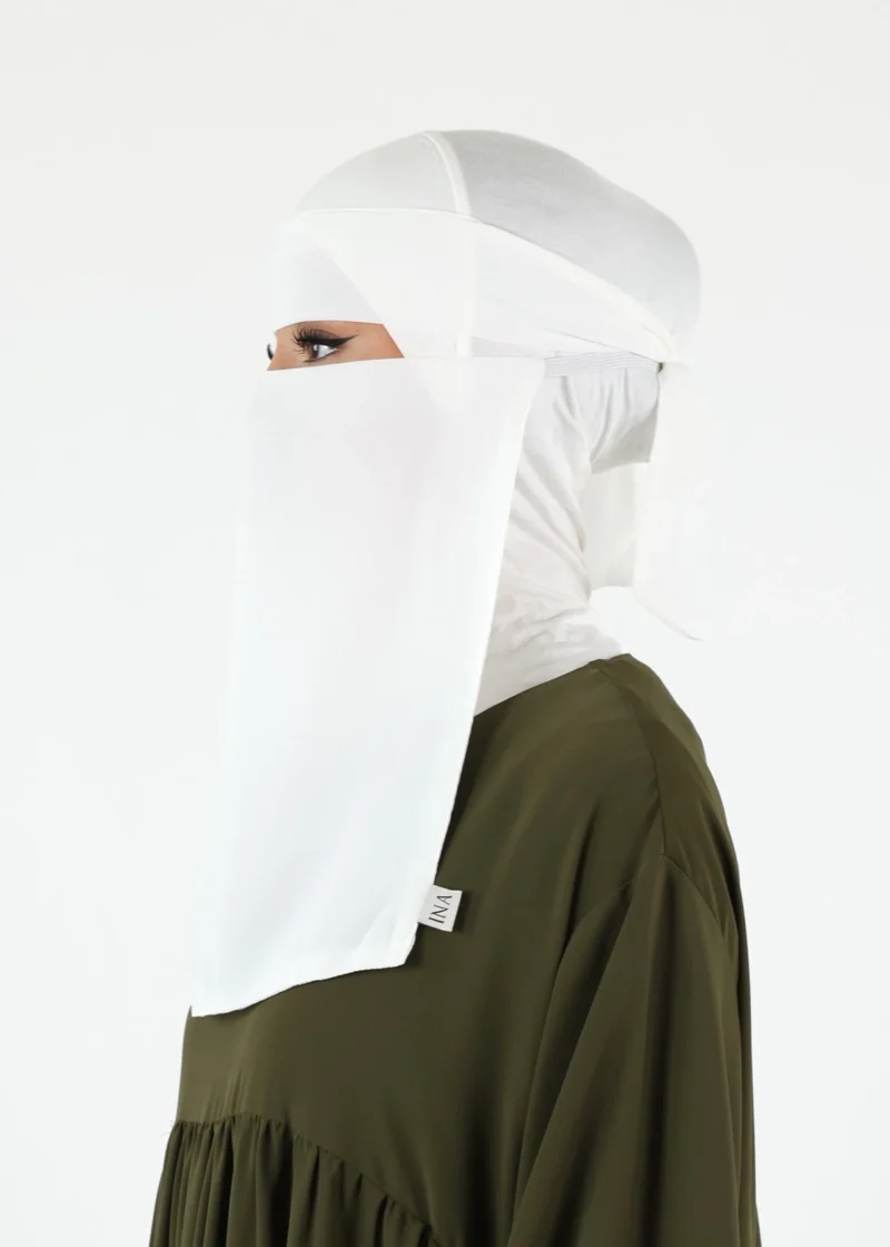 Alternative view of Sultana Set - White