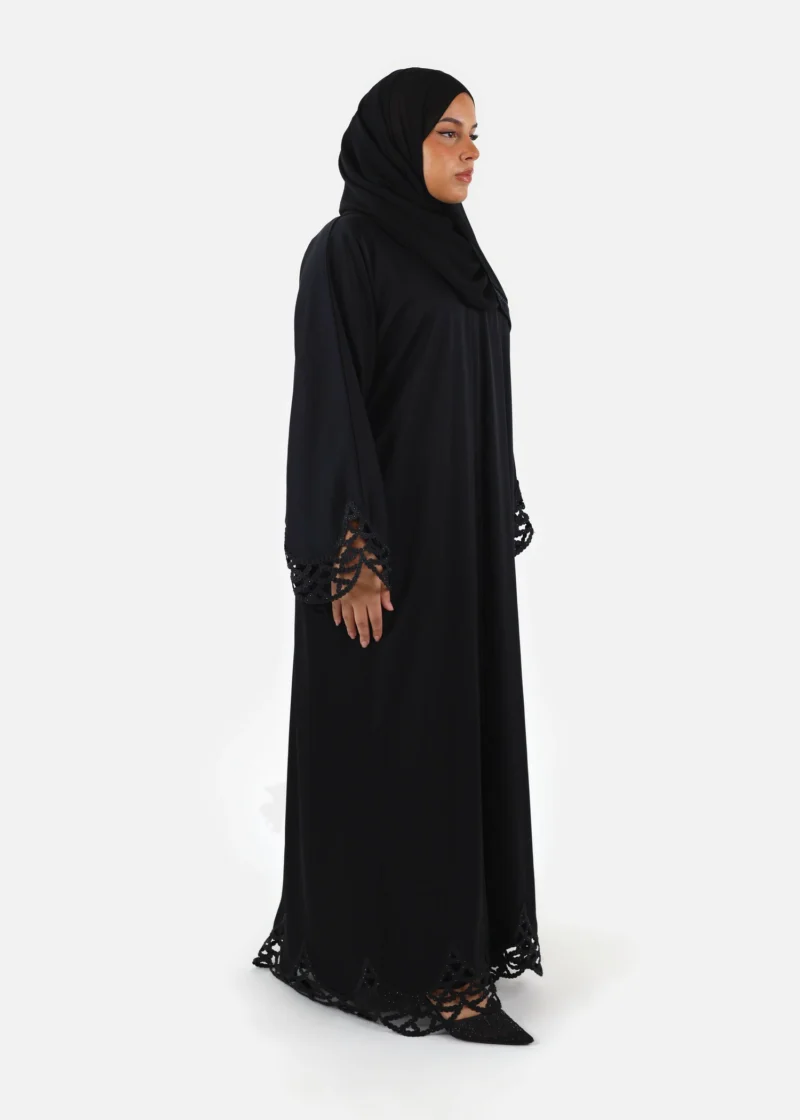Sculpted Bloom Abaya - Image 12