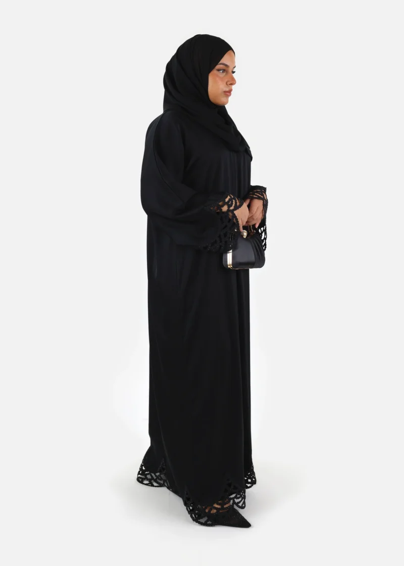 Sculpted Bloom Abaya - Image 9