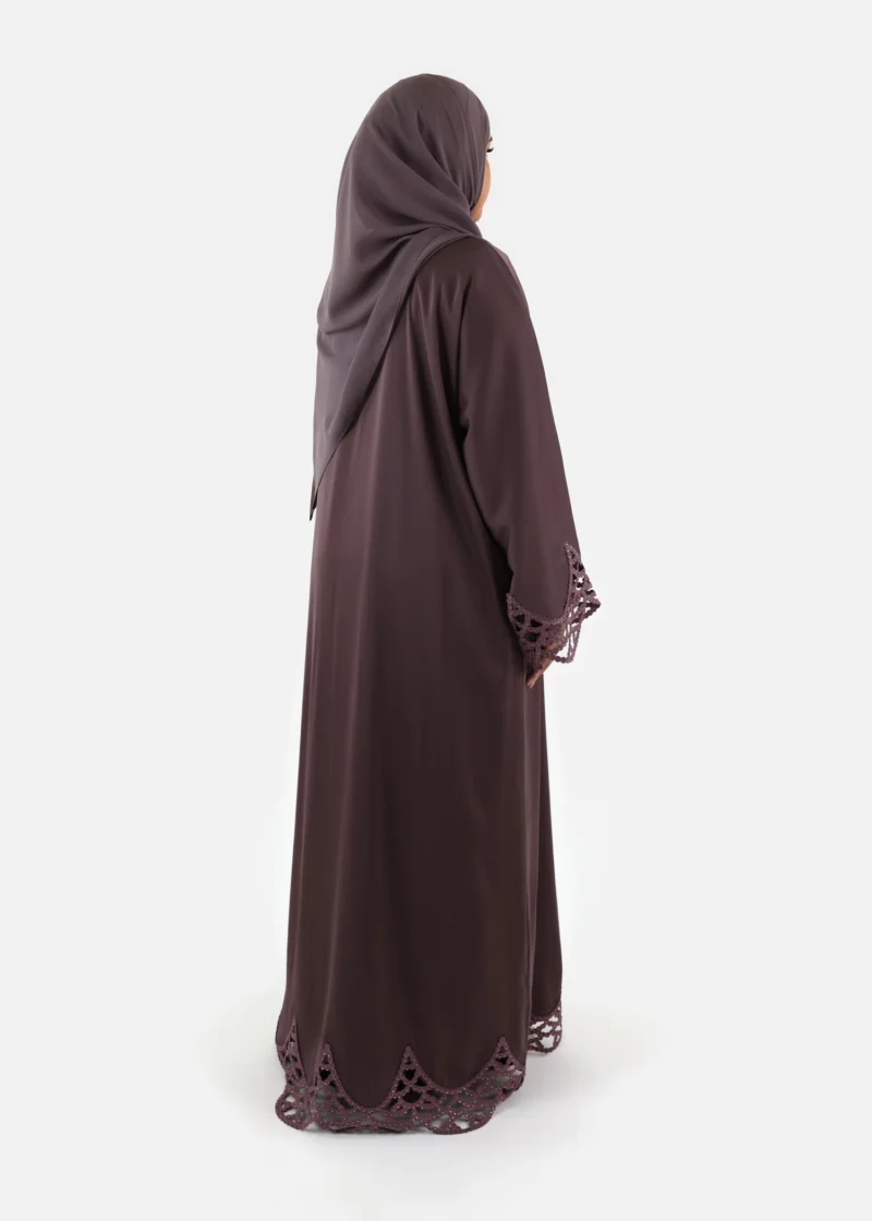 Sculpted Bloom Abaya - Image 3